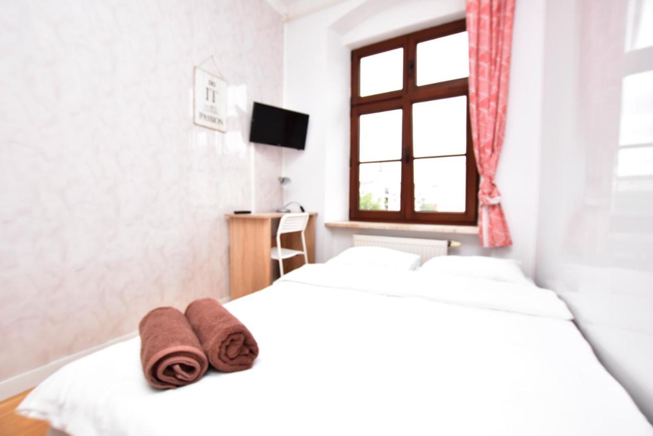 City Central Hostel วรอตซวาฟ ภายนอก รูปภาพ